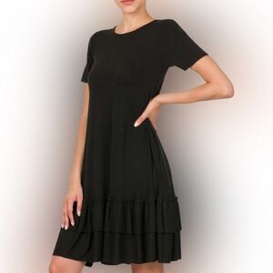NWOT ZENANA Outfitters Black Ruffle Hem Viscose Short Sleeve Stretchy Mi…